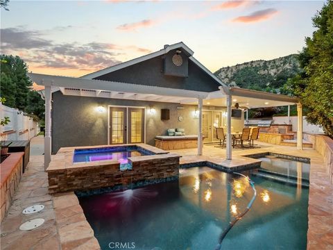 Photo of 28331 Royal Road, Castaic, CA 91384 (MLS # SR26023442)