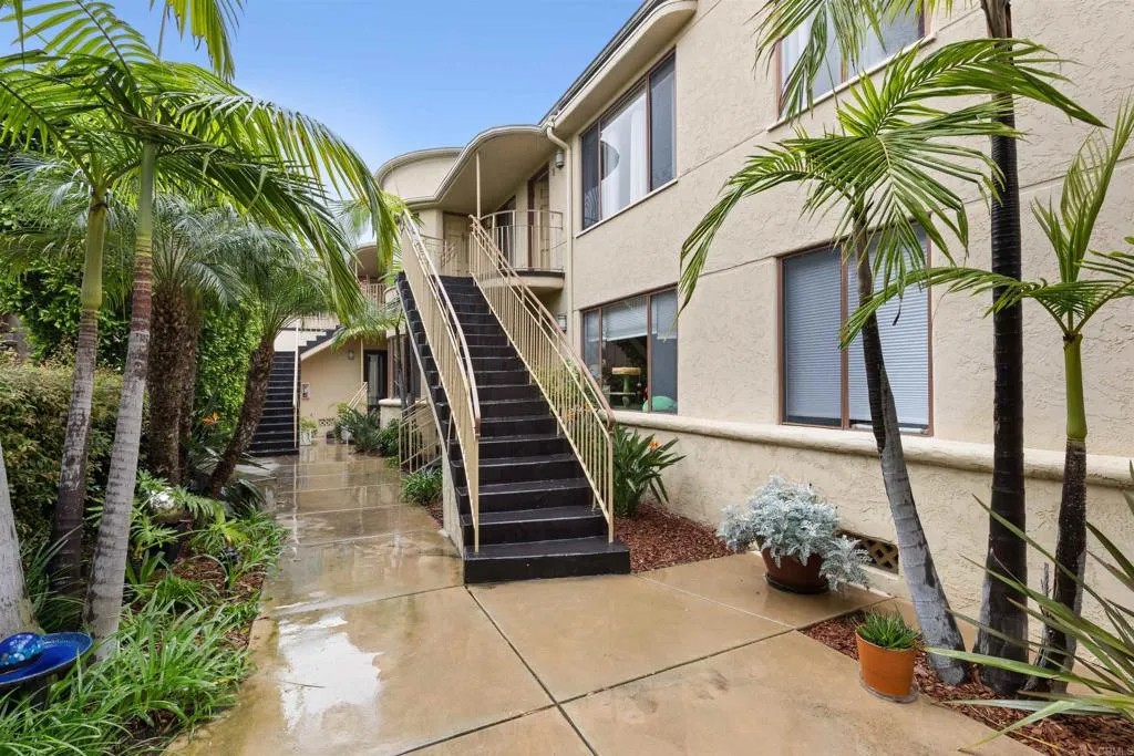 3620 Park Boulevard 8