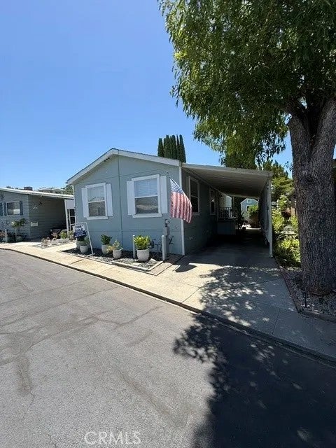 4902 Old Cliffs 4902