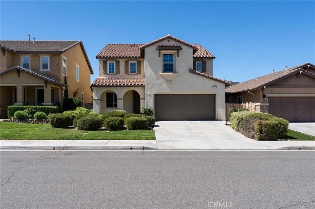 Photo of 46545 Peach Tree St, Temecula, CA 92592 (MLS # TR26005657)