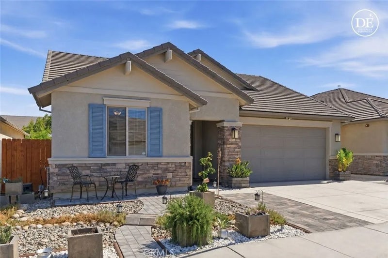 1437 Sunridge Court