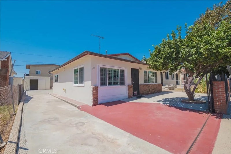 931-- 933 S La Verne Ave