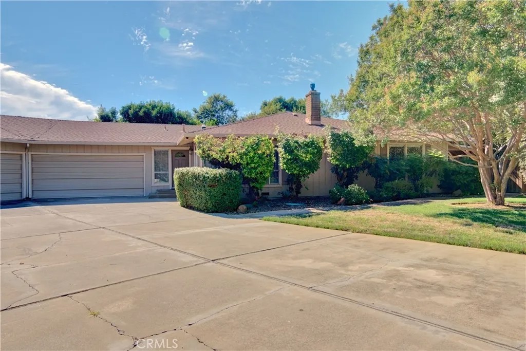 11 Greenview Circle