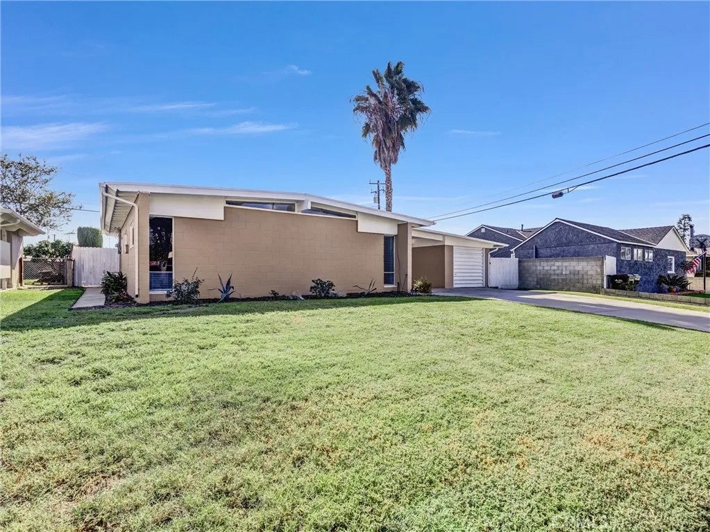 Photo of 13938 Mcgee Drive, Whittier, CA 90605 (MLS # CV26210647)