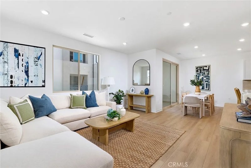 1314 W North Pinecrest Paseo