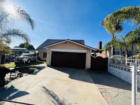 Photo of 1898 Isla Del Campanero, San Ysidro, CA 92173 (MLS # PTP2509016)