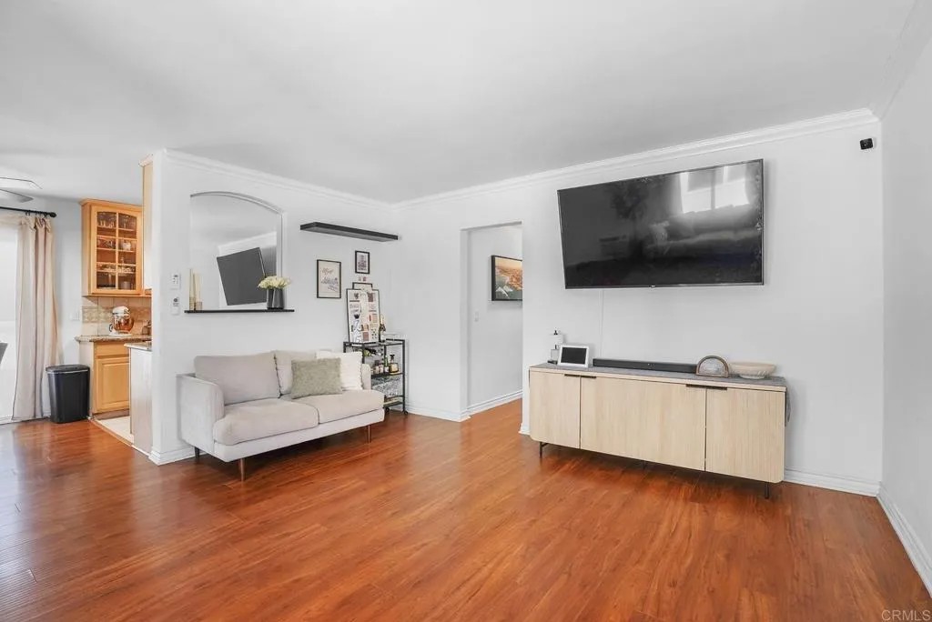 4168 44th Street 7