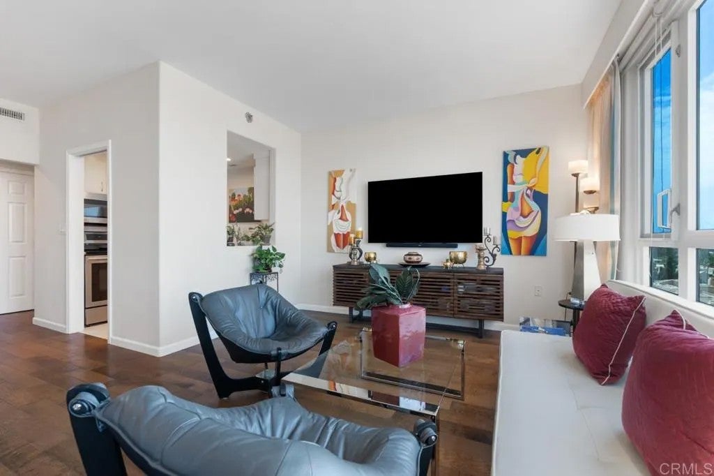 3890 Nobel Drive 802