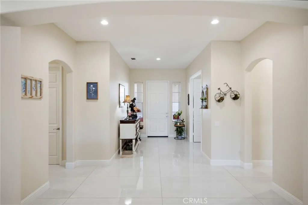 40596 Corte Los Cerritos