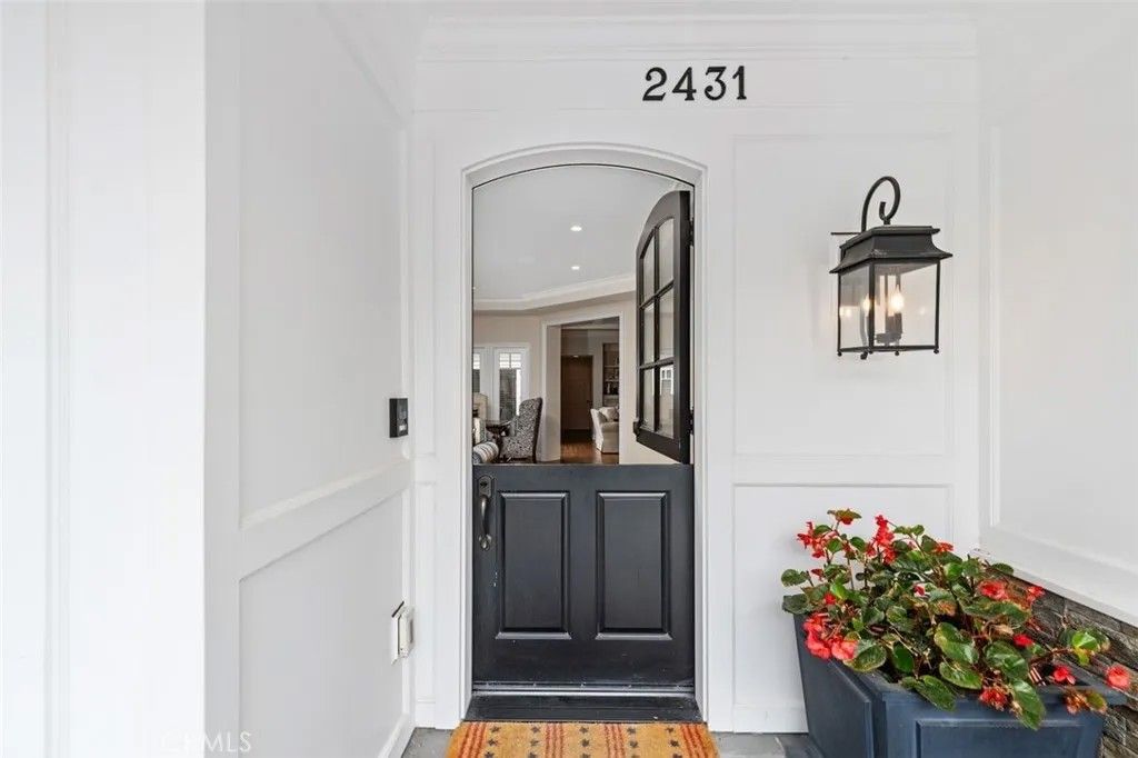 Photo of 2431 Bayshore Drive, Newport Beach, CA 92663 (MLS # NP26062787)