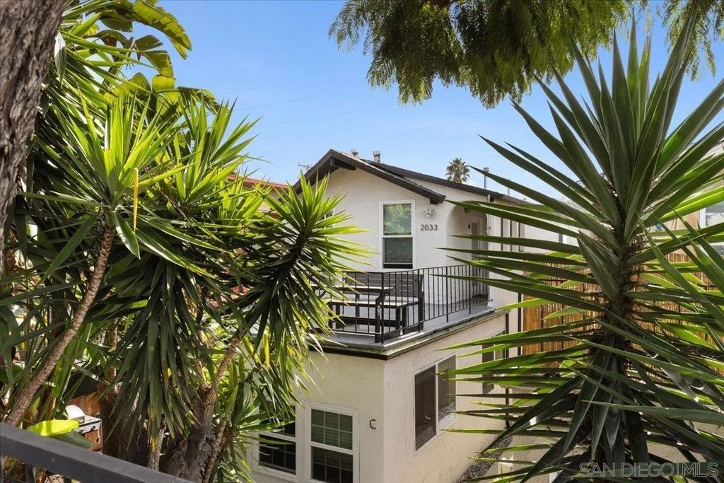 Photo of 2033 Garnet Ave, Pacific Beach, CA 92109 (MLS # 250046106)