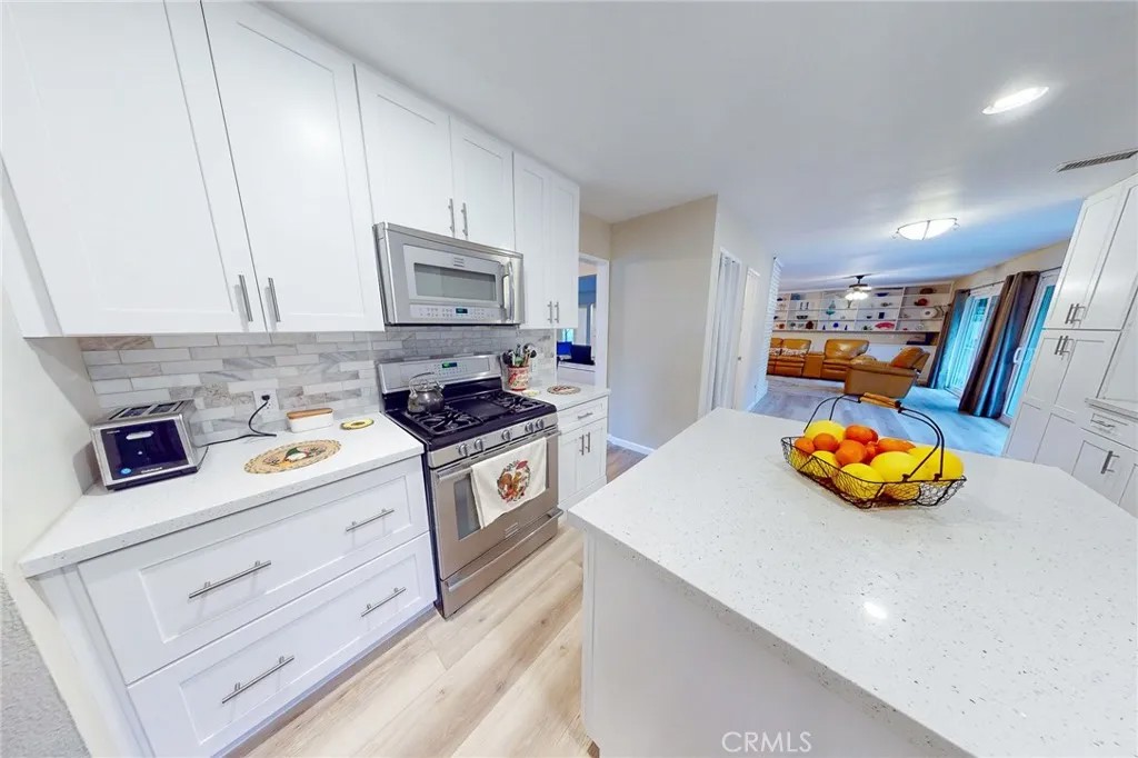 23144 Twin Canyon