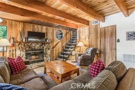 42962 Dogwood Drive