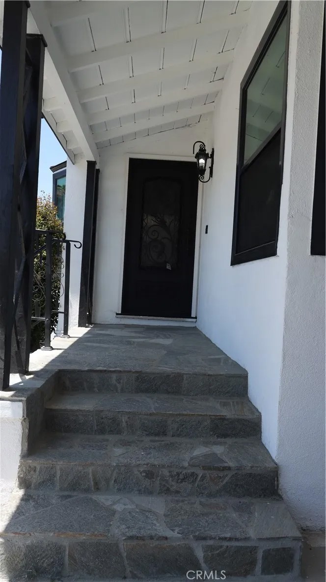 1921 W 94th Street