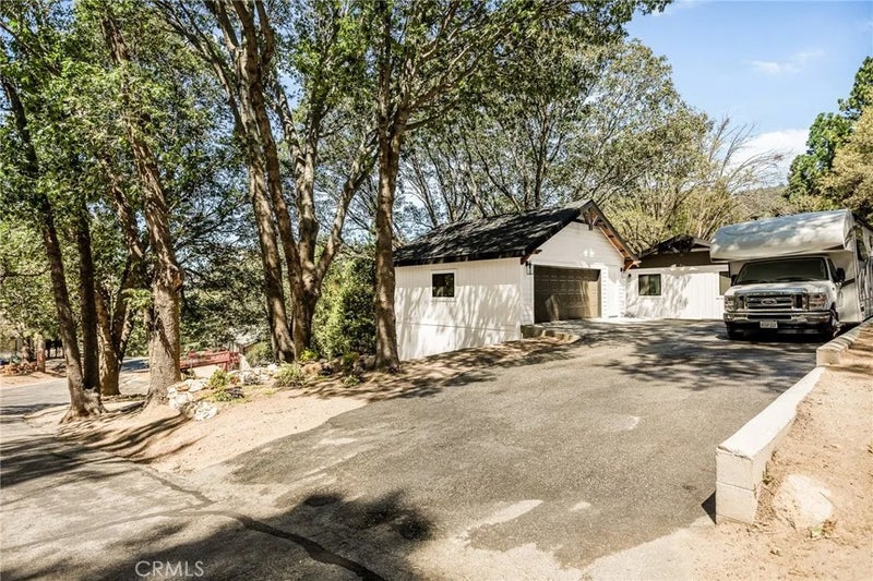374 Dunant