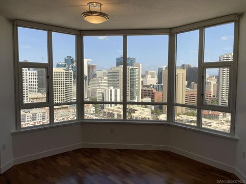 Tiny photo for 700 W Harbor #2501, San Diego, CA 92101 (MLS # 250038613)