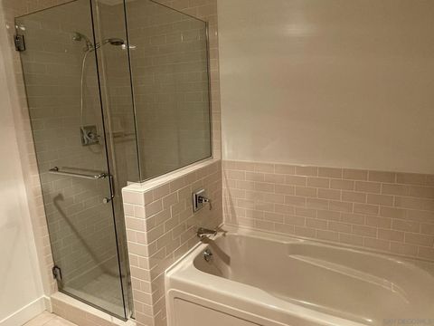 Tiny photo for 700 W Harbor #2501, San Diego, CA 92101 (MLS # 250038613)
