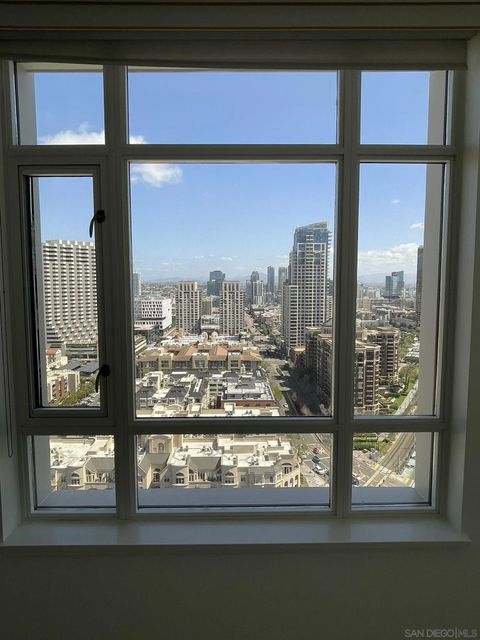 Tiny photo for 700 W Harbor #2501, San Diego, CA 92101 (MLS # 250038613)