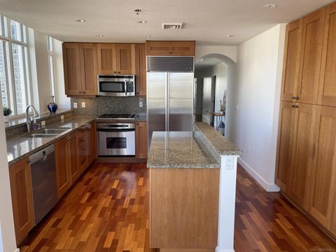Tiny photo for 700 W Harbor #2501, San Diego, CA 92101 (MLS # 250038613)