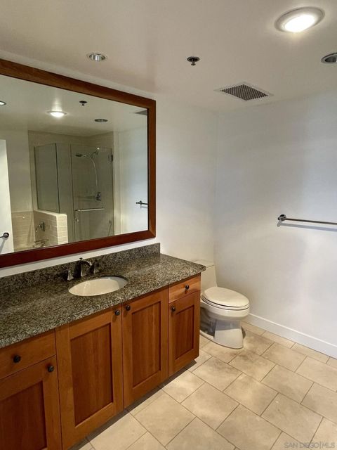 Tiny photo for 700 W Harbor #2501, San Diego, CA 92101 (MLS # 250038613)