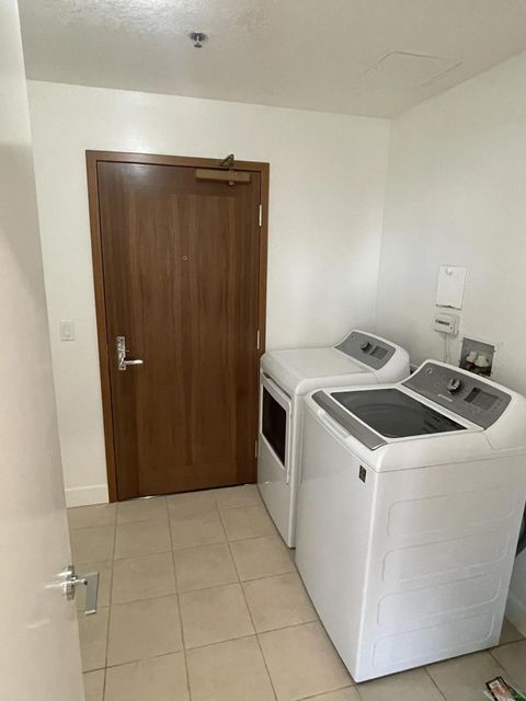Tiny photo for 700 W Harbor #2501, San Diego, CA 92101 (MLS # 250038613)