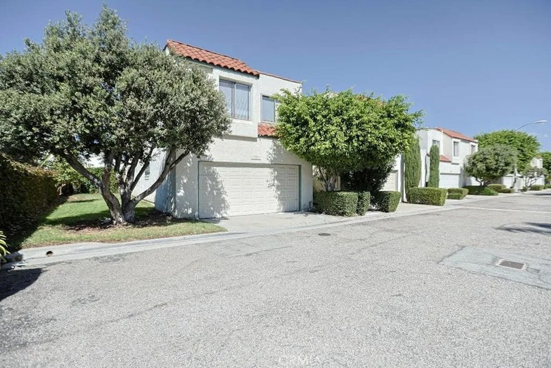 9051 Biola Lane
