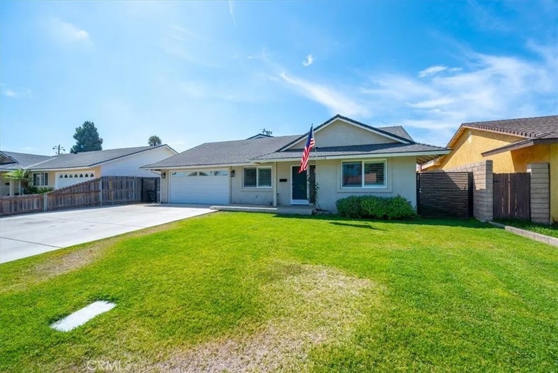 1118 E Sunset Avenue