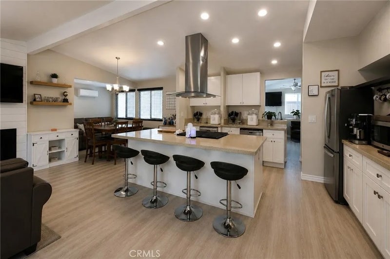 1216 San Jacinto