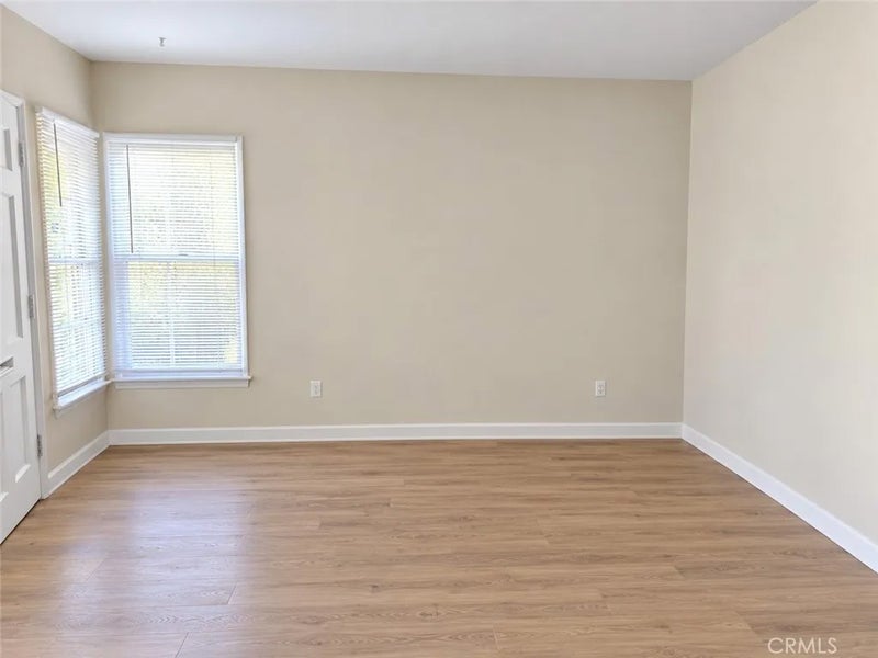 14418 Lorne