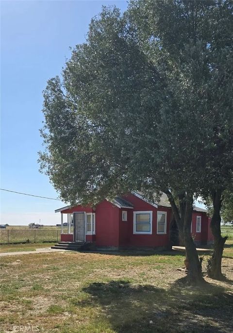 Photo of 11315 Childs Ave, Le Grand, CA 95333 (MLS # MC26072660)
