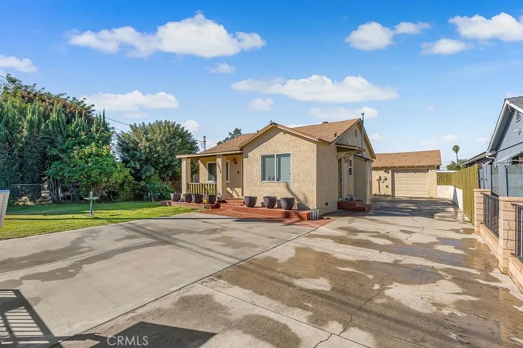 Photo of 10624 Coloma Street, Loma Linda, CA 92354 (MLS # CV26034201)