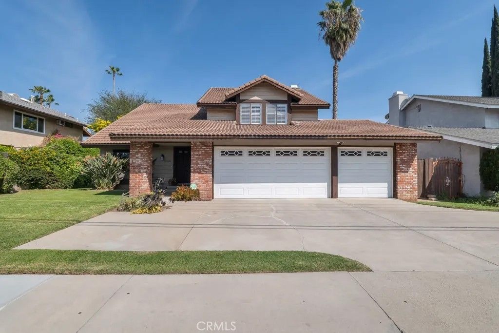 Photo of 7826 Winnetka Ave, Winnetka, CA 91306 (MLS # SR26065090)