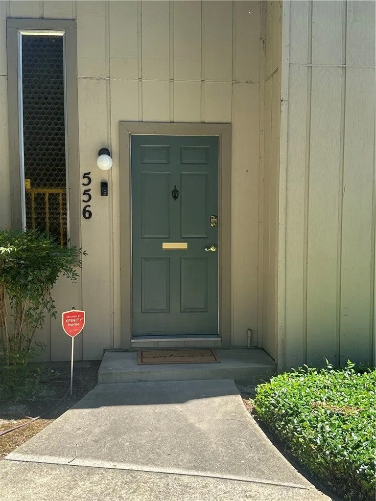 556 Windward