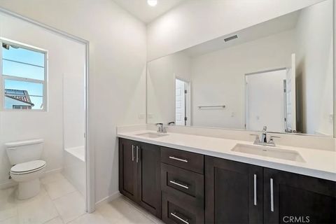 Tiny photo for 3809 Crossen Drive, Corona, CA 92883 (MLS # OC25251943)