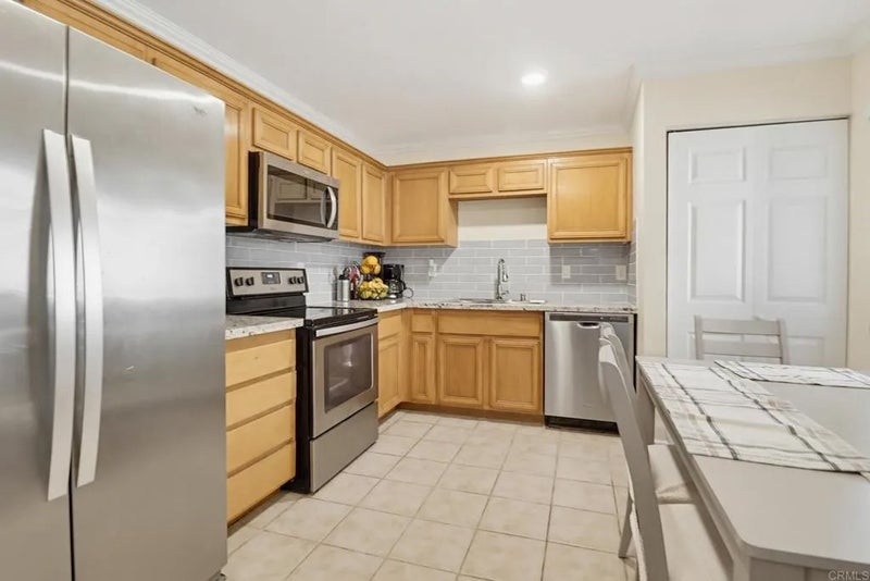 1328 IRIS Avenue 2