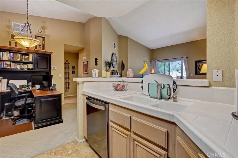 5837 Oak Bend 410