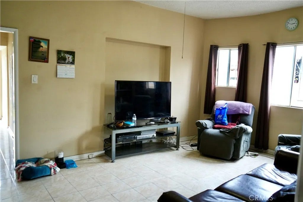 11218 Belhaven