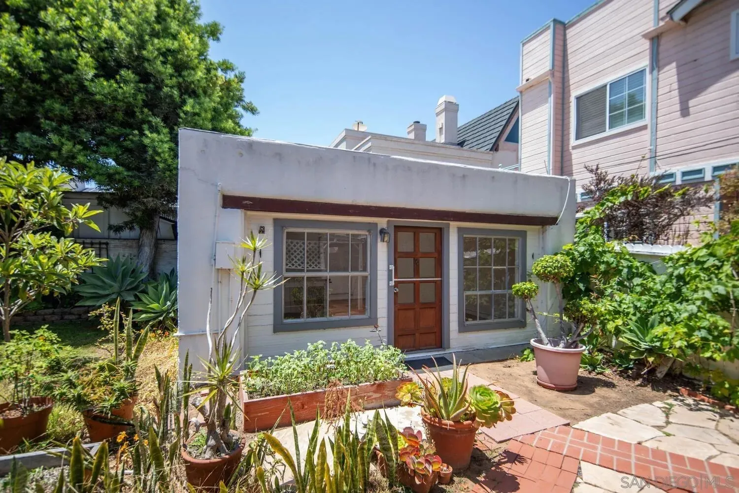 Coronado, California 92118, United States, 4 Bedrooms Bedrooms, ,4 BathroomsBathrooms,Residential,Active,159524