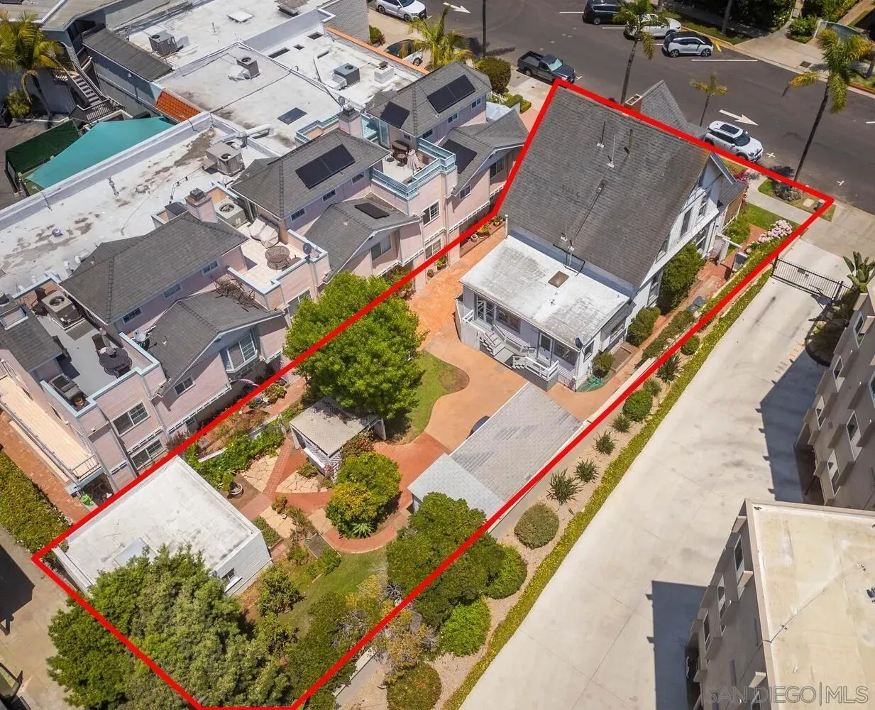 Coronado, California 92118, United States, 4 Bedrooms Bedrooms, ,4 BathroomsBathrooms,Residential,Active,159524