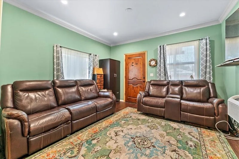 4026 Josephine