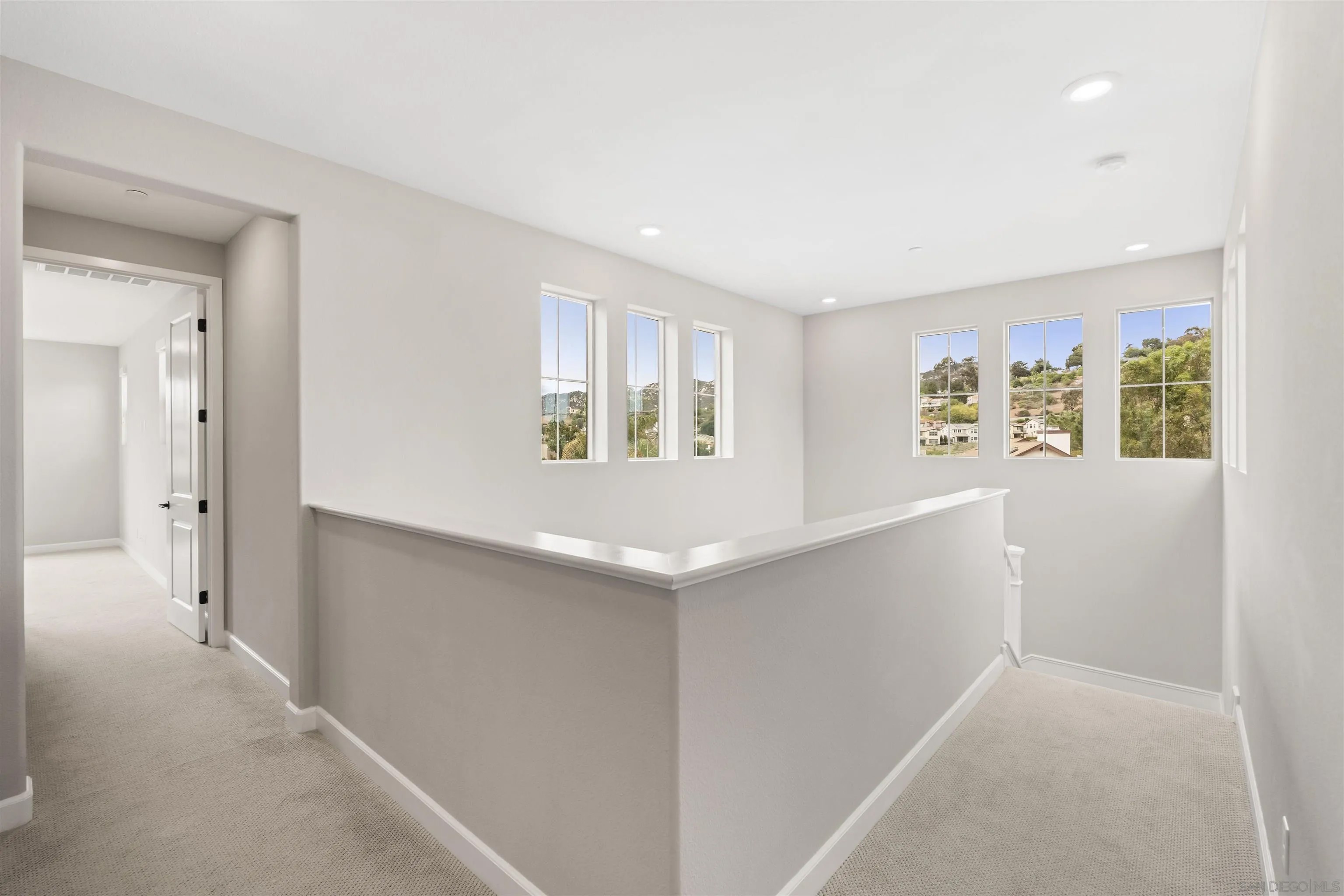 Welcome to this like new four bedroom, three bathroom home in the desi – image 20