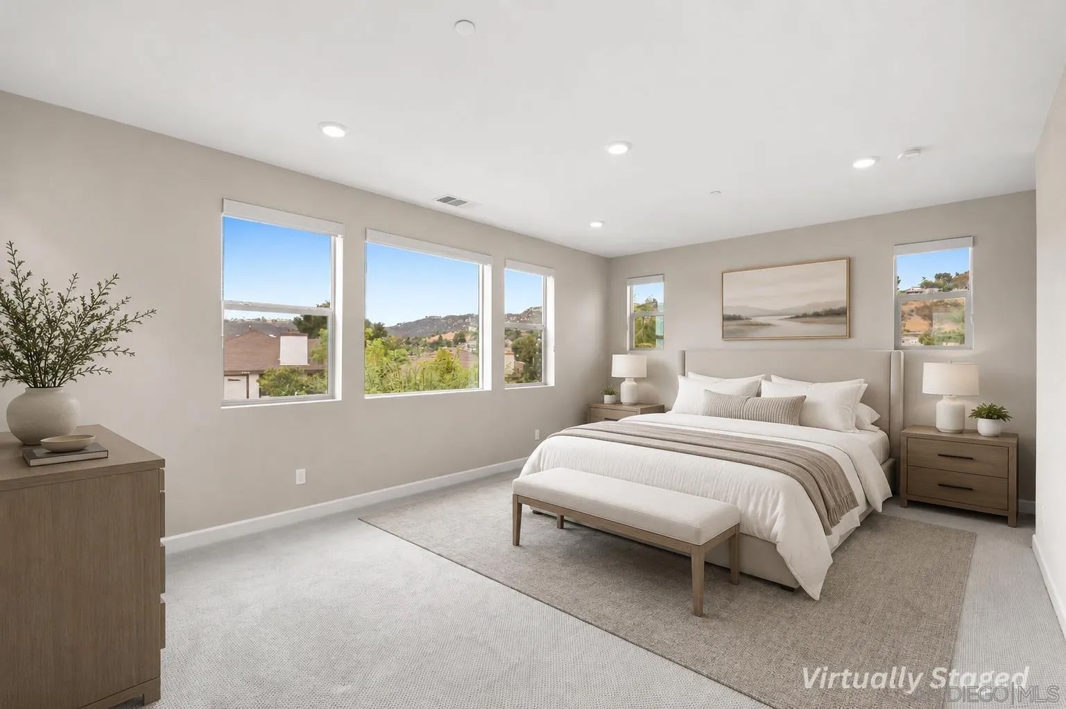 Welcome to this like new four bedroom, three bathroom home in the desi – image 22