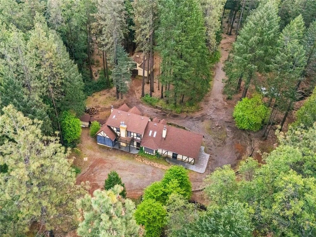 Photo of 5555 Platt Mountain, Forest Ranch, CA 95942 (MLS # SN26079667)