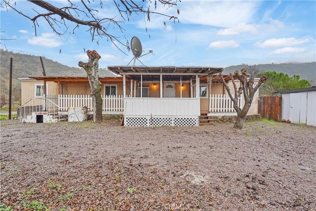 Photo of 4012 Jeannie Ln, Kelseyville, CA 95451 (MLS # LC25279461)