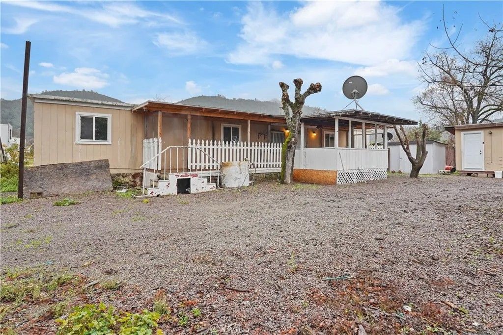 Photo of 4012 Jeannie Ln, Kelseyville, CA 95451 (MLS # LC25279461)