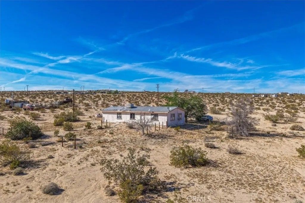 Photo of 1760 Valleyview, 29 Palms, CA 92277 (MLS # JT26067390)