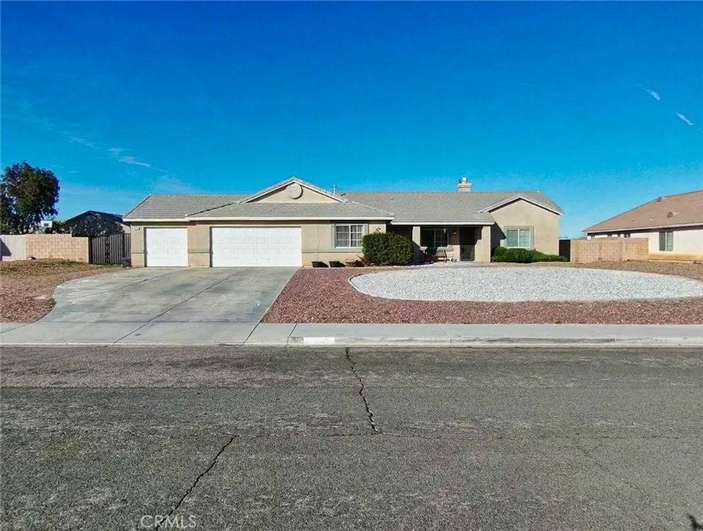 Photo of 21172 Burgundy Way, Apple Valley, CA 92308 (MLS # CV26006920)