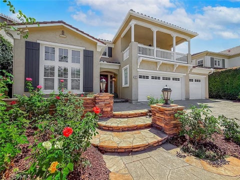 Photo of 128 Laurel Ridge, Simi Valley, CA 93065 (MLS # SR26224508)