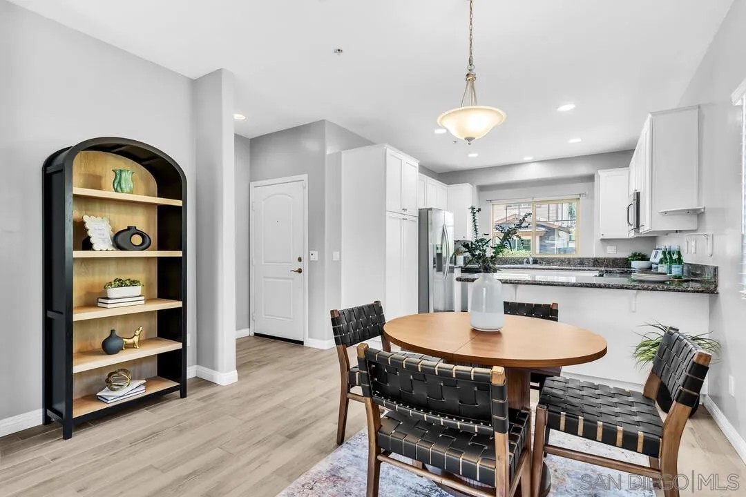639 Mahalo Ct