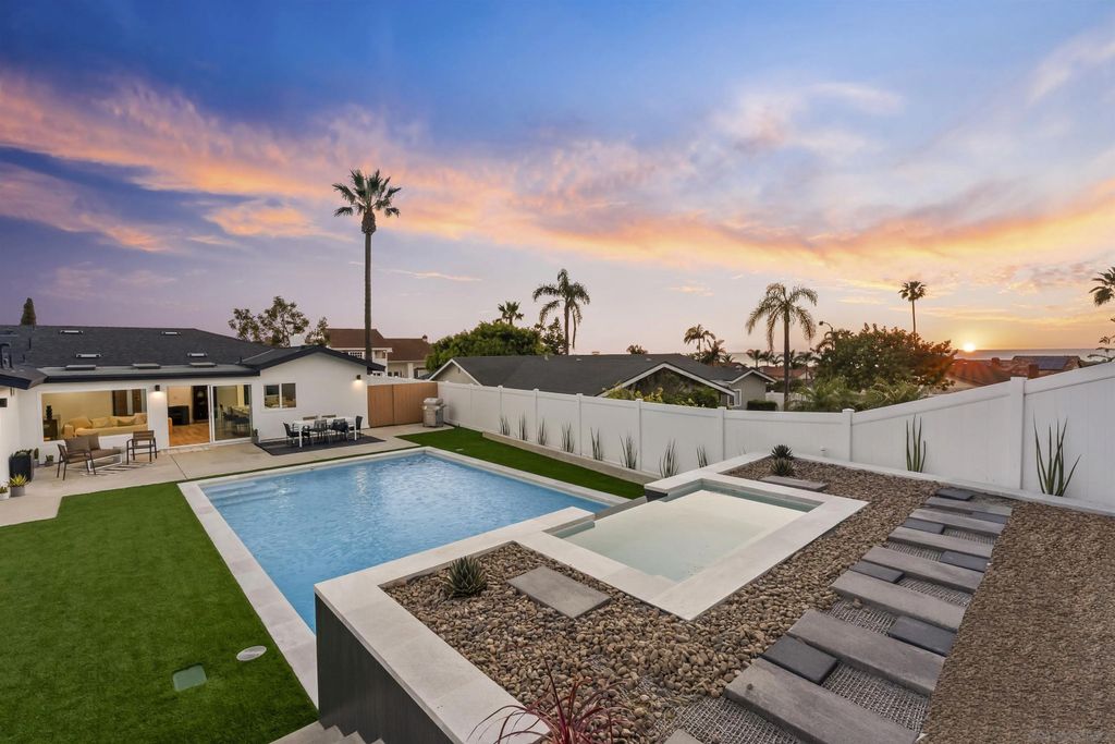 Photo of 1110 Sea Village Dr, Cardiff, CA 92007 (MLS # 260005371)